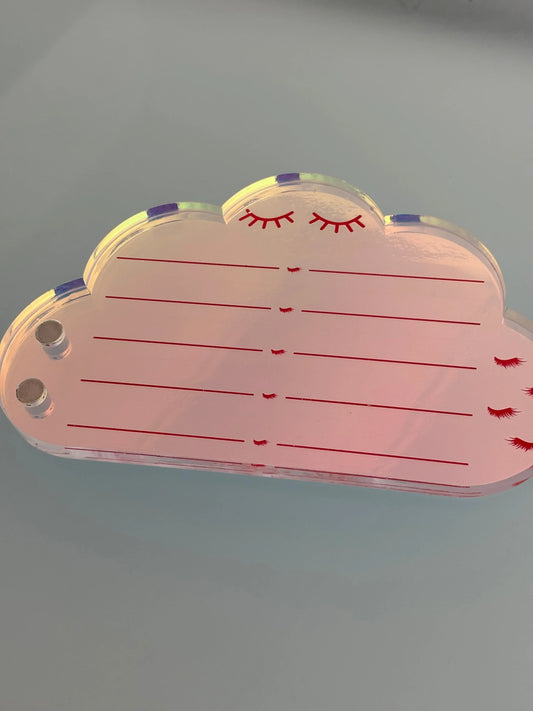 Lash tile with magnet